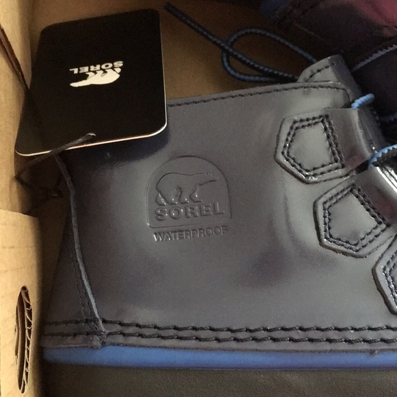 Sorel Out N About Waterproof Rain Boot - Picture 8 of 8